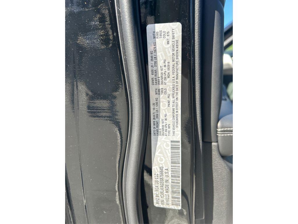 new 2025 Jeep Grand Cherokee L car, priced at $44,700