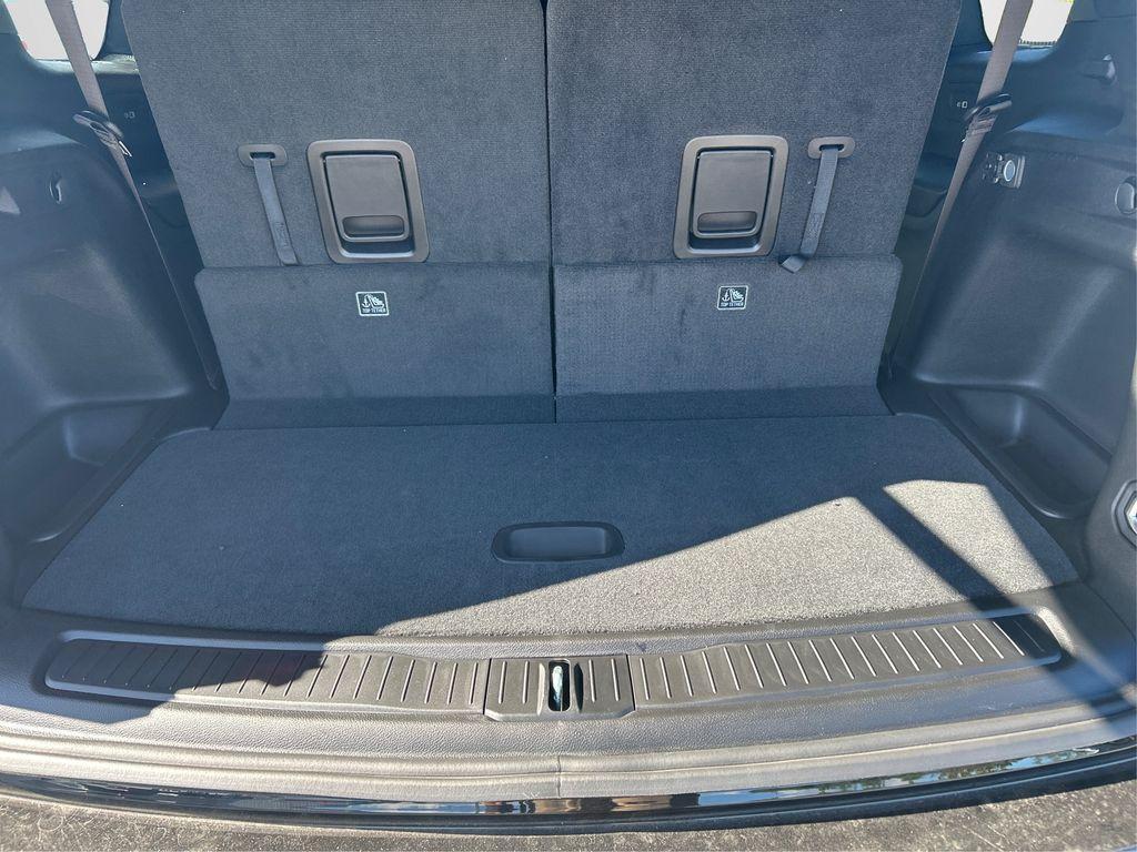 new 2025 Jeep Grand Cherokee L car, priced at $44,700