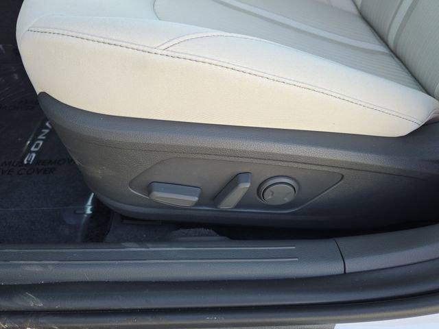 new 2025 Hyundai Sonata Hybrid car, priced at $31,150