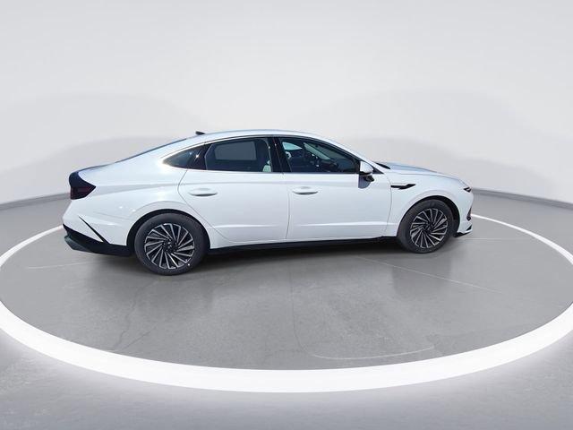 new 2025 Hyundai Sonata Hybrid car, priced at $31,150