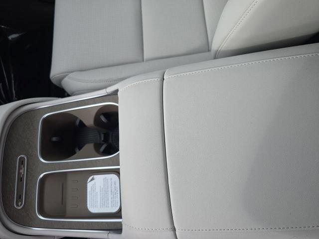 new 2026 Hyundai Palisade Hybrid car, priced at $50,360
