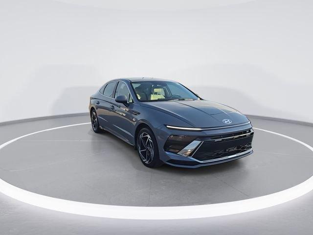 new 2026 Hyundai Sonata car, priced at $27,305