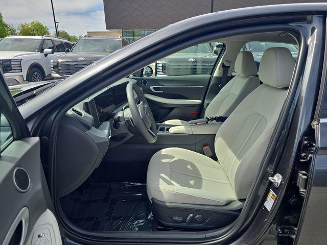 used 2025 Hyundai Sonata car, priced at $25,869