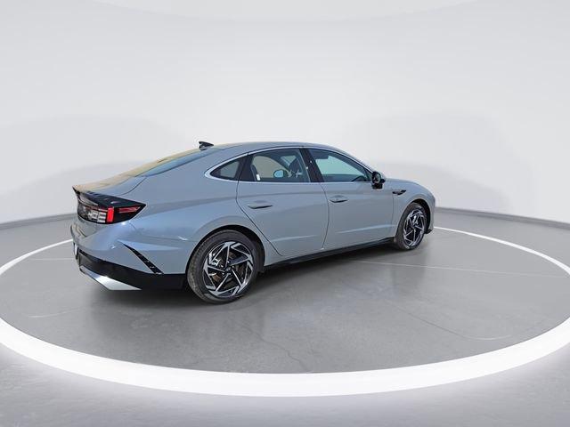 new 2026 Hyundai Sonata car, priced at $27,305
