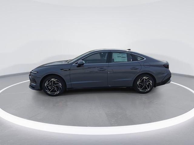 new 2026 Hyundai Sonata car, priced at $27,305