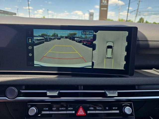 new 2026 Hyundai TUCSON Hybrid car