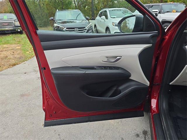 new 2026 Hyundai TUCSON Hybrid car, priced at $33,055