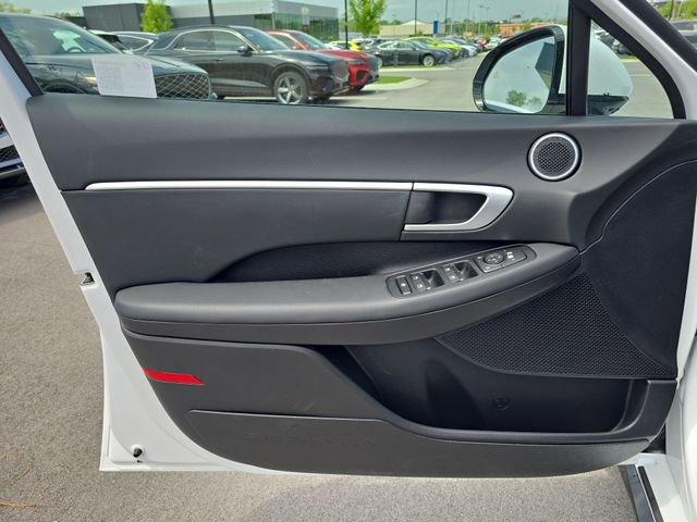 new 2025 Hyundai Sonata Hybrid car, priced at $31,550