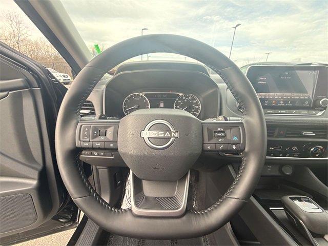 used 2025 Nissan Rogue car, priced at $27,568