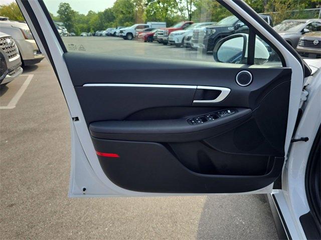 new 2026 Hyundai Sonata Hybrid car, priced at $29,595