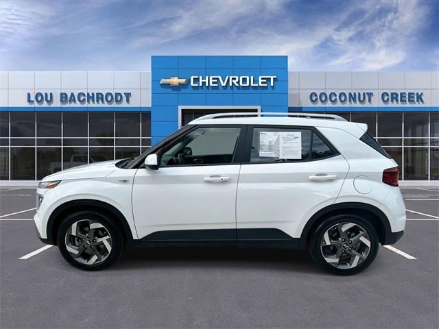 used 2024 Hyundai Venue car, priced at $13,997