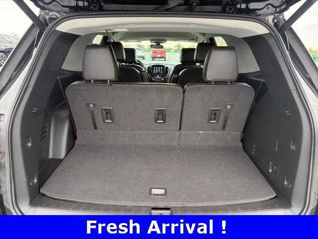 used 2021 Chevrolet Traverse car, priced at $22,887