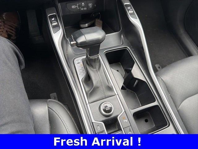 used 2024 Kia Sorento car, priced at $21,897