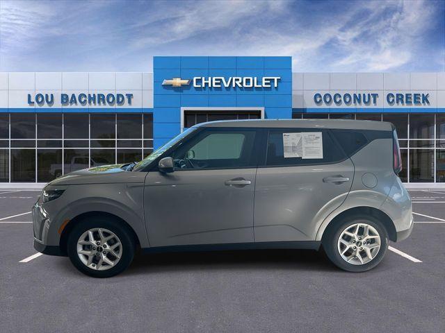 used 2024 Kia Soul car, priced at $14,798