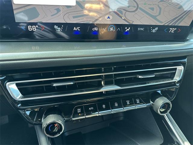 new 2026 Chevrolet Traverse car, priced at $37,589