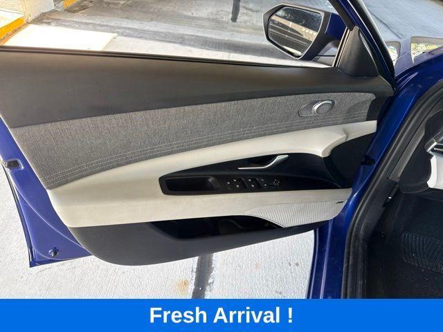 used 2025 Hyundai ELANTRA HEV car, priced at $23,959