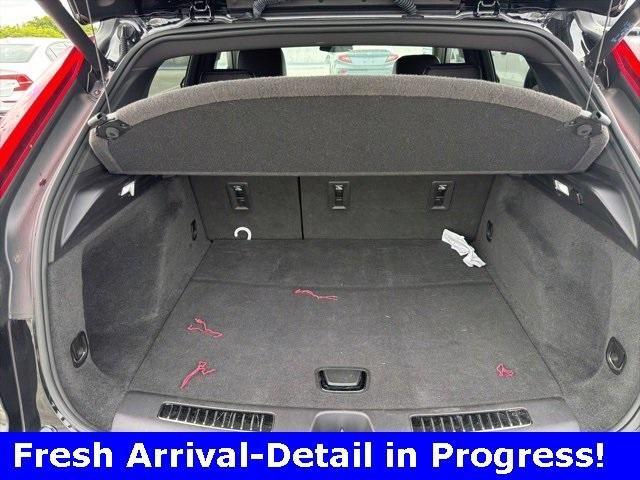 used 2019 Cadillac XT4 car, priced at $13,997