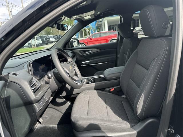 new 2026 Chevrolet Traverse car, priced at $37,795