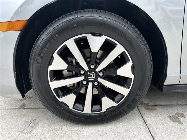 used 2025 Honda Odyssey car, priced at $34,495