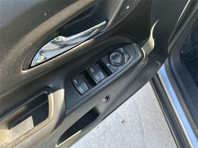 used 2023 Chevrolet Equinox car, priced at $19,695