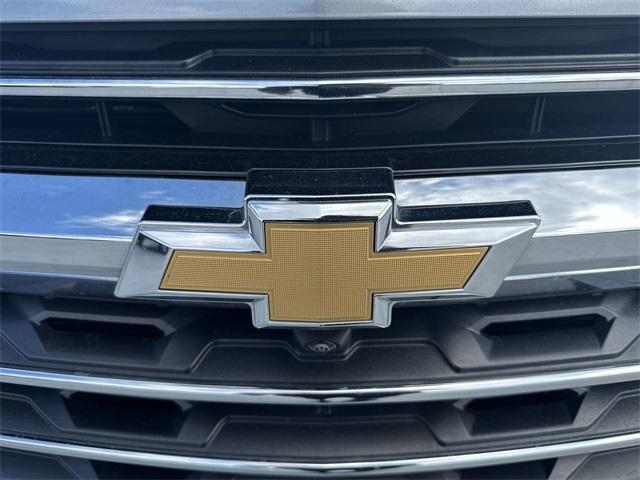 used 2024 Chevrolet Traverse car, priced at $28,888