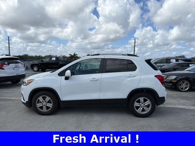 used 2022 Chevrolet Trax car, priced at $14,997