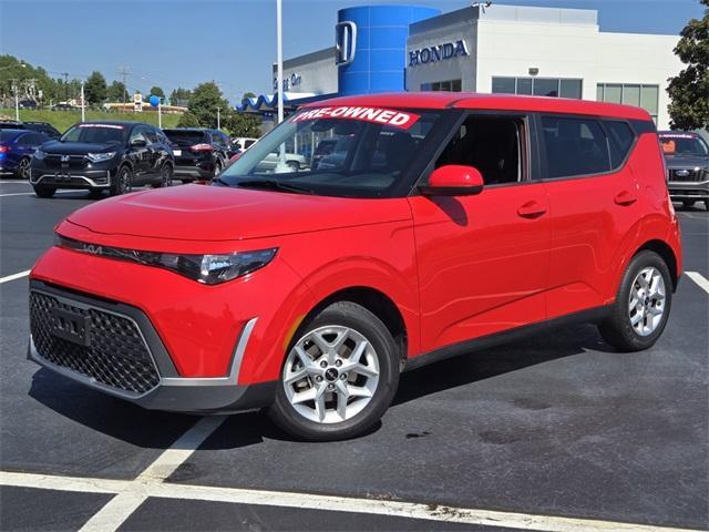 used 2023 Kia Soul car, priced at $17,321