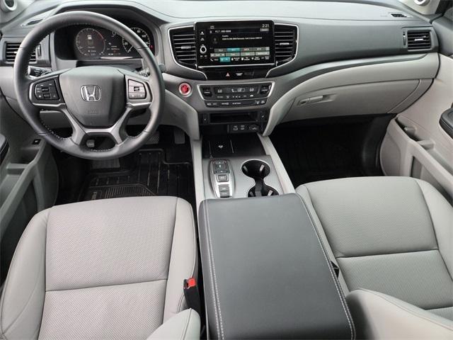 used 2025 Honda Ridgeline car, priced at $37,994