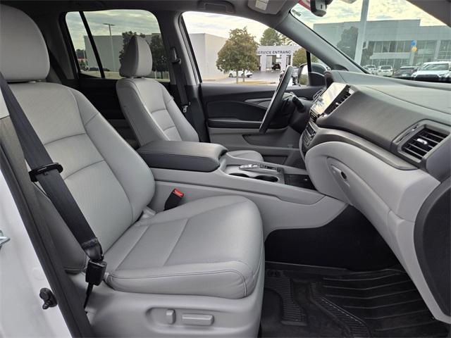 used 2025 Honda Ridgeline car, priced at $37,994