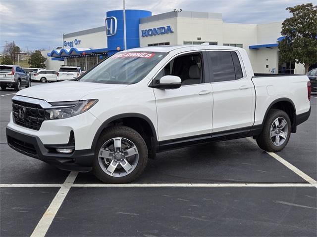 used 2025 Honda Ridgeline car, priced at $37,994