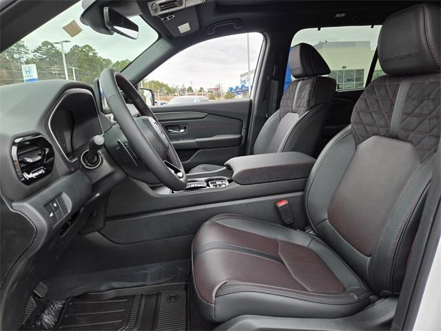 new 2026 Honda Pilot car, priced at $56,945