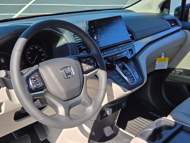 new 2026 Honda Odyssey car, priced at $46,140