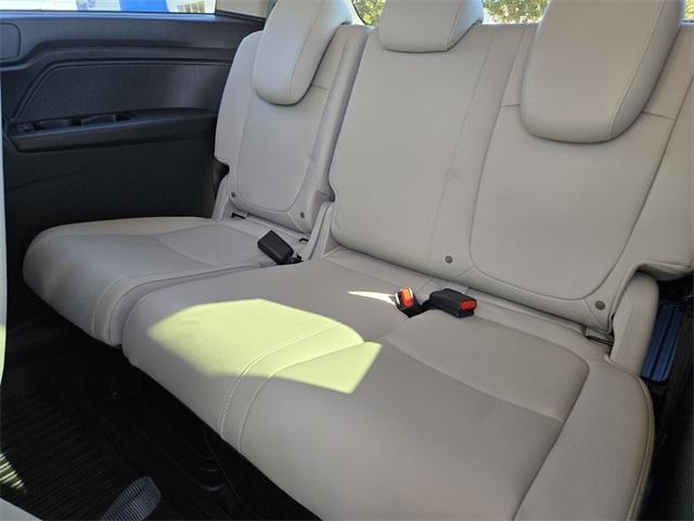 new 2026 Honda Odyssey car, priced at $46,140