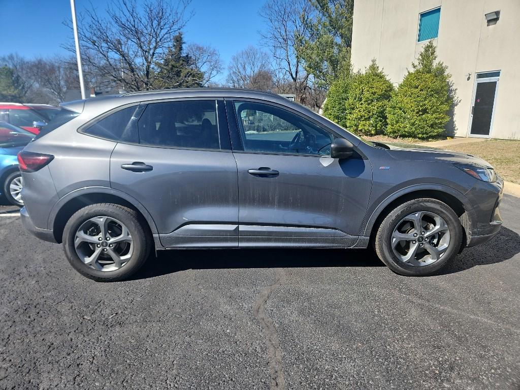 used 2023 Ford Escape car, priced at $21,029