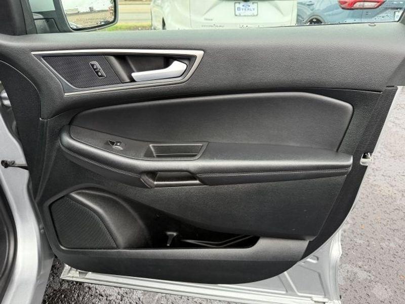 used 2023 Ford Edge car, priced at $21,204