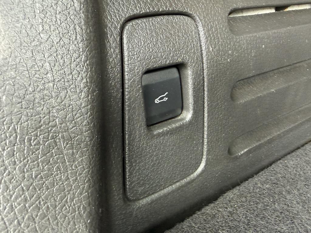 used 2014 Ford Edge car, priced at $7,027