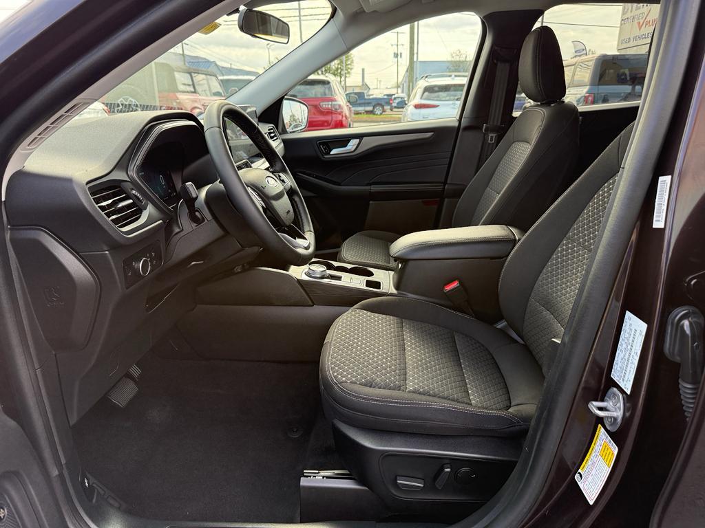used 2023 Ford Escape car, priced at $22,636
