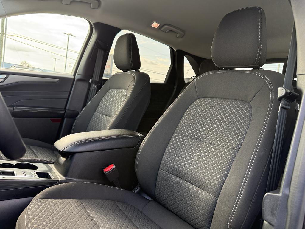 used 2023 Ford Escape car, priced at $22,636