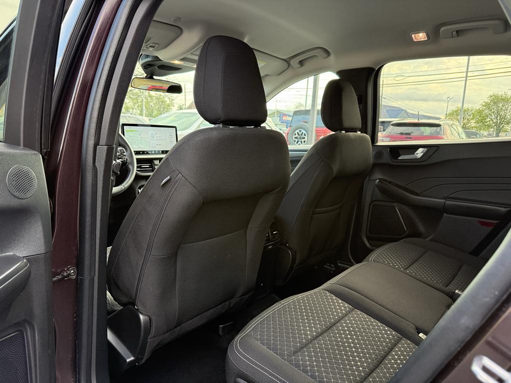 used 2023 Ford Escape car, priced at $22,636