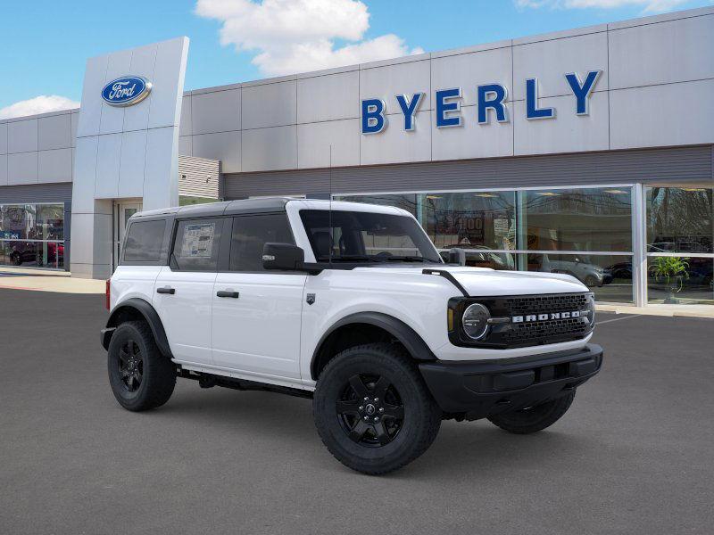 new 2025 Ford Bronco car, priced at $47,818