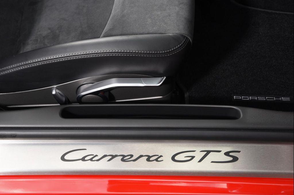 used 2012 Porsche 911 car, priced at $159,995