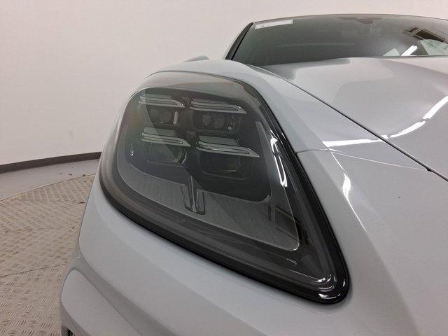 new 2026 Porsche Panamera car, priced at $138,760