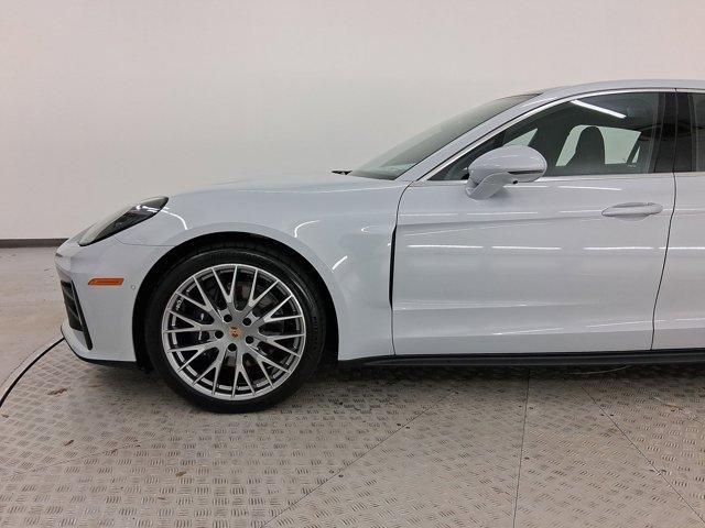 new 2026 Porsche Panamera car, priced at $138,760
