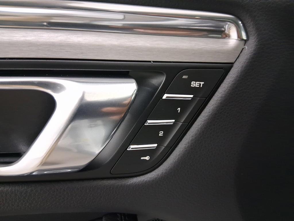 used 2026 Porsche Macan car, priced at $82,950