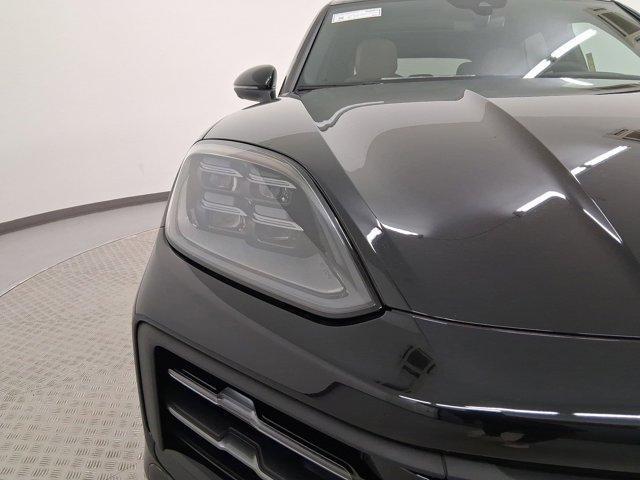 new 2025 Porsche Cayenne car, priced at $126,205