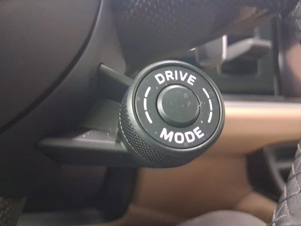 used 2025 Porsche Cayenne car, priced at $136,598