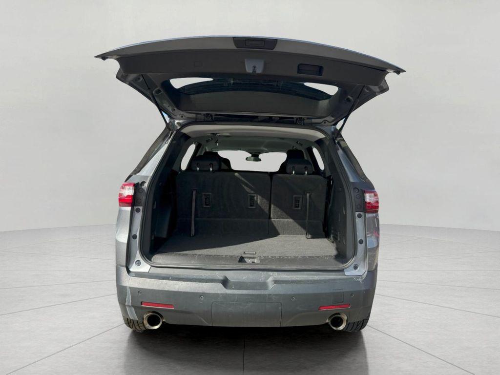 used 2020 Chevrolet Traverse car, priced at $15,966