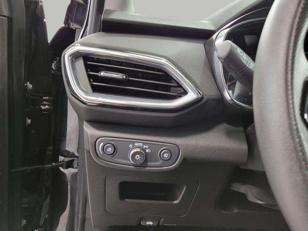 used 2023 Chevrolet TrailBlazer car, priced at $21,216