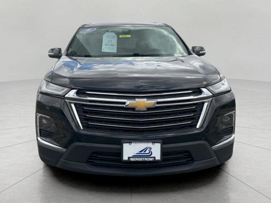 used 2023 Chevrolet Traverse car, priced at $32,393