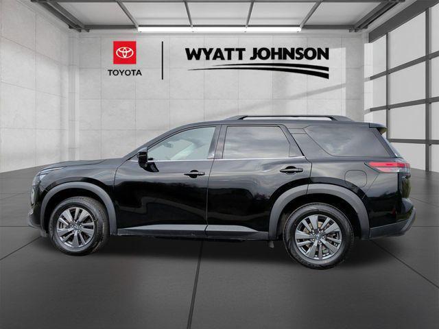 used 2024 Nissan Pathfinder car, priced at $25,499